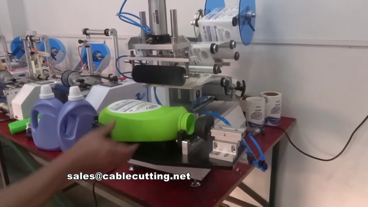 Liquid PE Dishwashing Shampoo Flat Bottle Labeling Machine