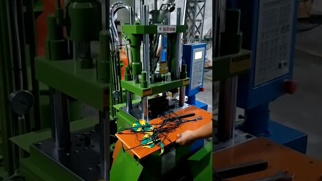 Phone Cable Wire Injection Moulding Machine