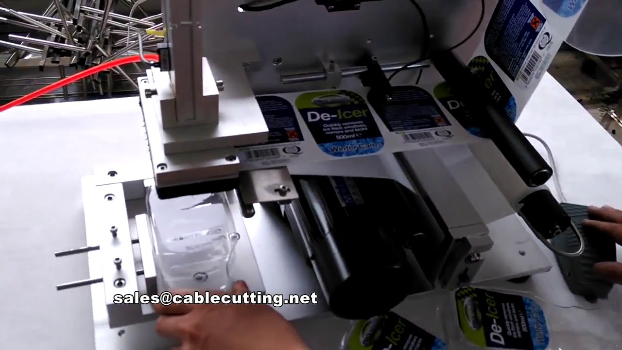 Semi-Automatic Flat Labeling Machine