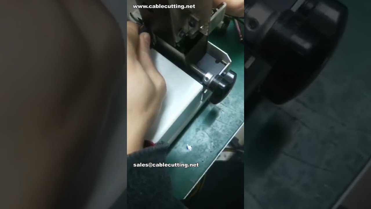 Spot Taping Machine for Braided Mesh Junctions - Factory Workshop Automation
