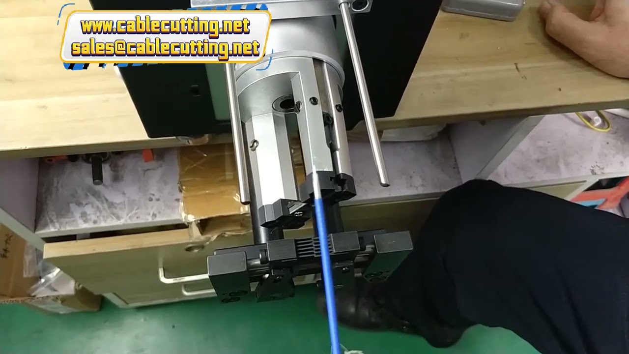Coaxial Cable Stripping Machine for Multi Layer Stripping of Triaxial Cable for Wire Diameter 1mm ti