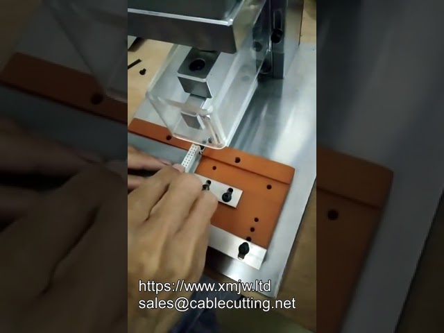 Idc Connector Crimping Machine For Flat Cable Assembly