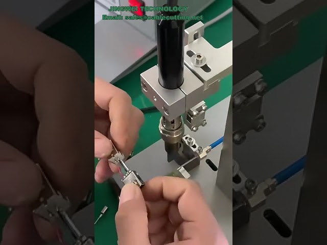 Semi-Automatic USB Switch Connector Soldering Machine for PCB Wire Assembly