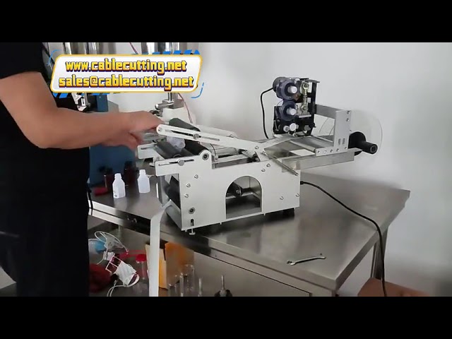 Plastic PET Glass Round Wine Bottles Adhesive Sticker Labeling Machine with Code Date Batch Printer