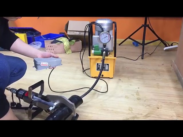 700-A Electromagnetic Hydraulic Pump with Foot Switch Control, 380V 7L